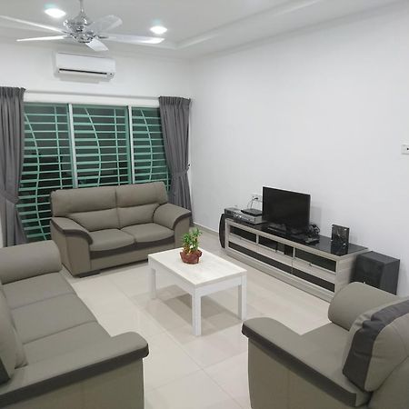 Comfortable Homestay Raub Luaran gambar